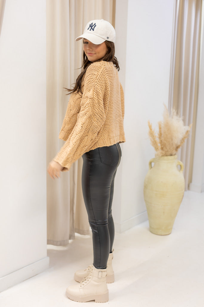 NEW TANIELLE CABLE KNIT SWEATER (TAUPE)