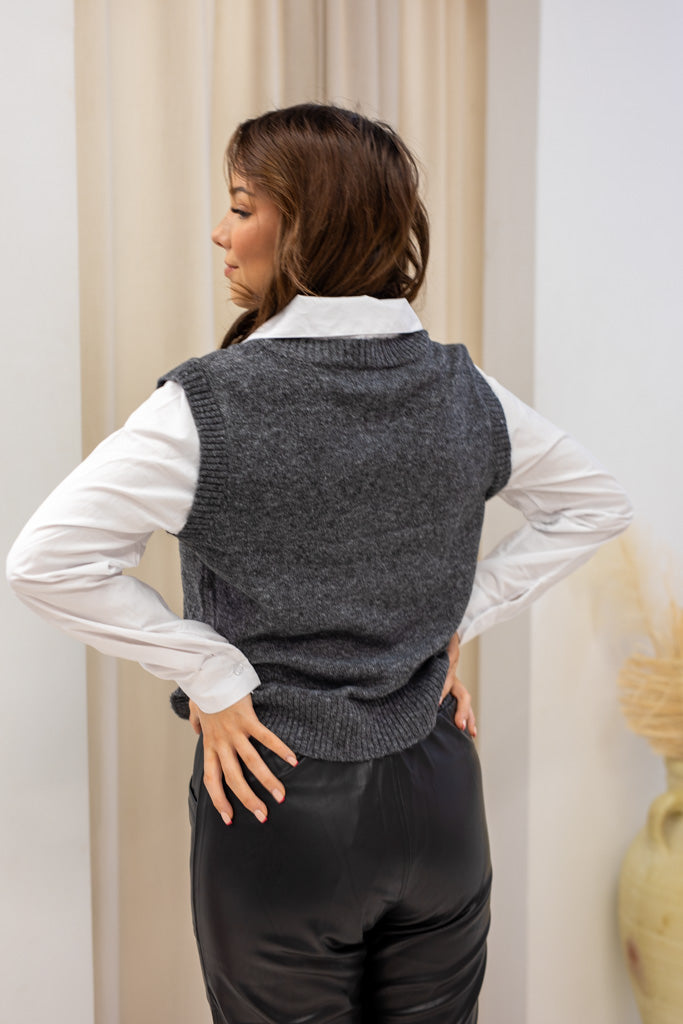 NEW KAYLA SWEATER VEST SHIRT (CHARCOAL)