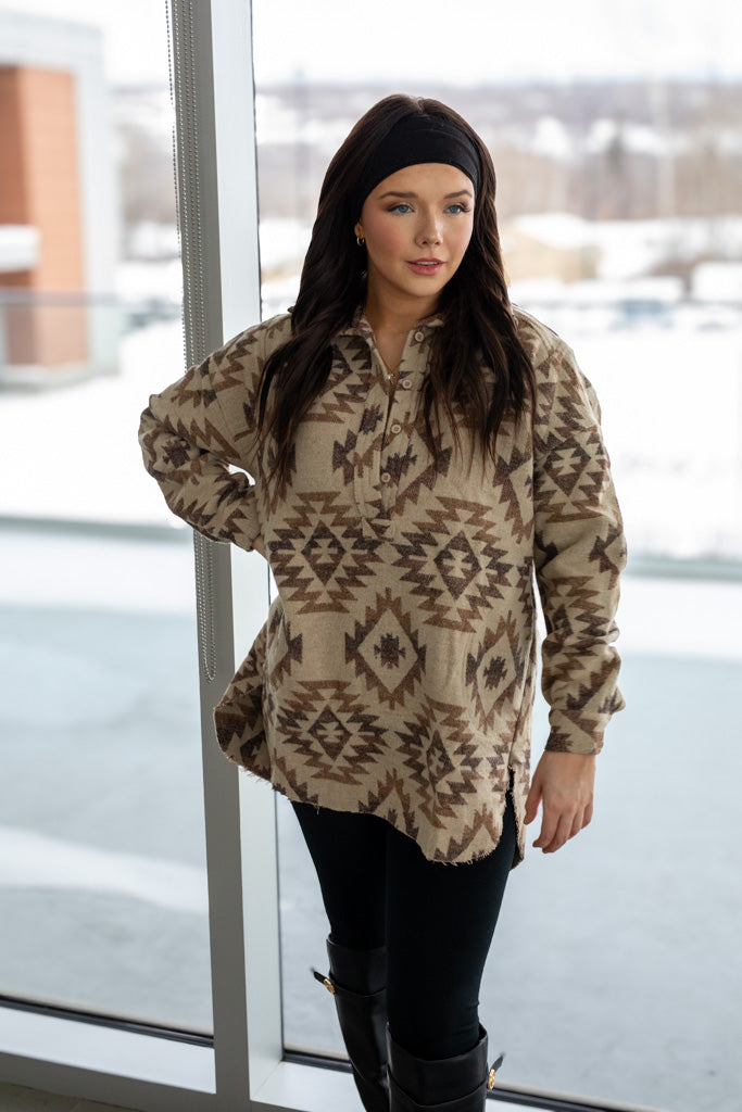 NEW ASHLEY AZTEK PONCHO JACKET (MOCHA)