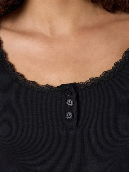 MAYA  LACE HENLEY TOP (BLACK)