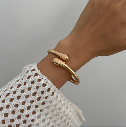 TEARDROP GOLD CUFF BRACELET