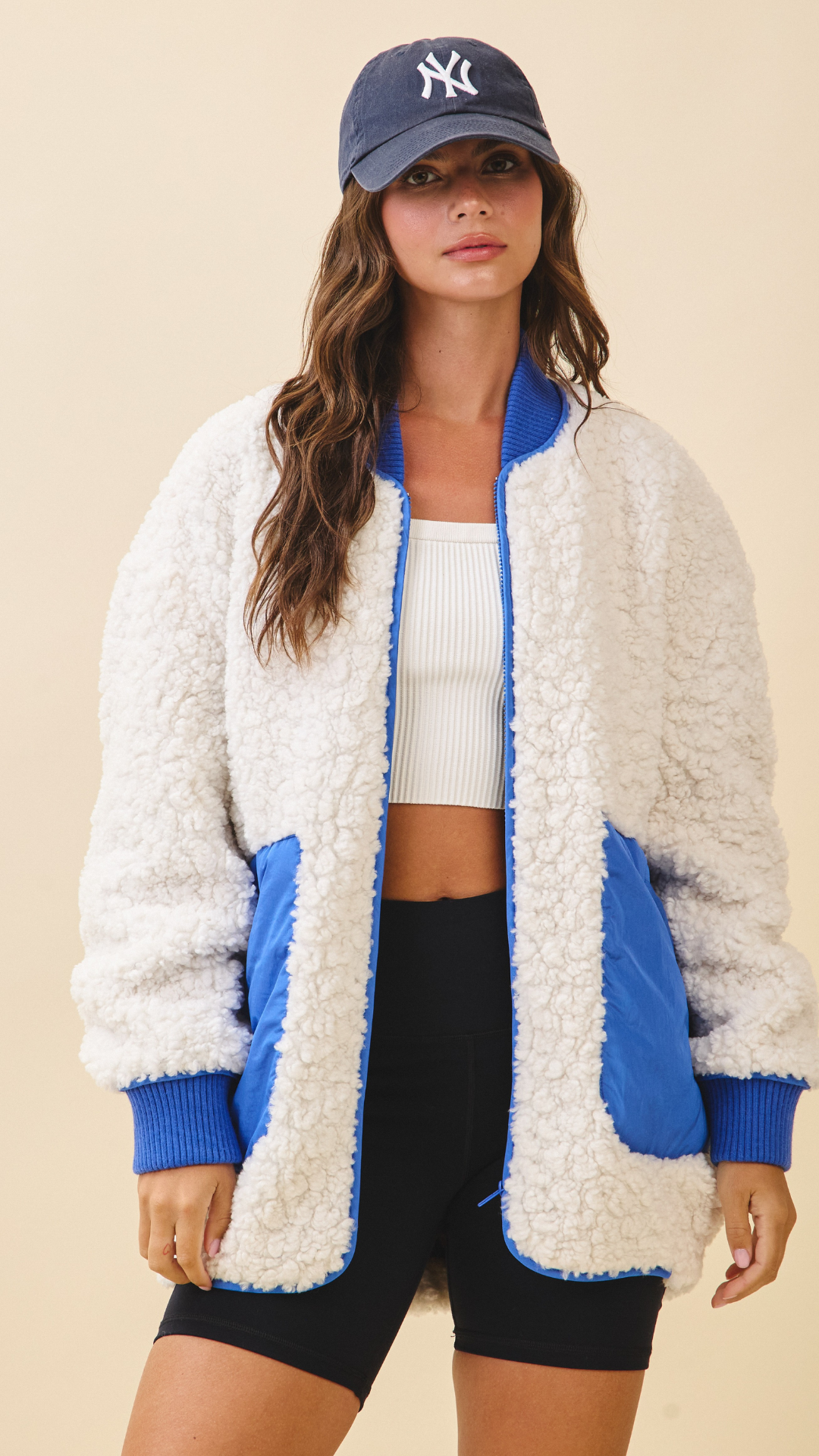 TEXTURED CONTRAST POCKET FLEECE JACKET