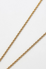 GOLD ROSE CHARM CHOKER NECKLACE