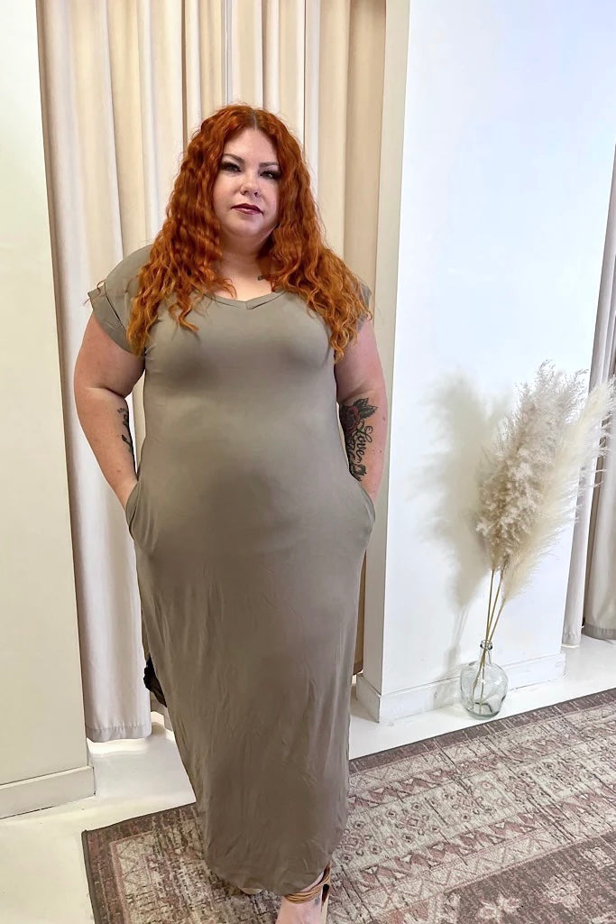 NEW SOLEIL T-SHIRT DRESS | CURVY